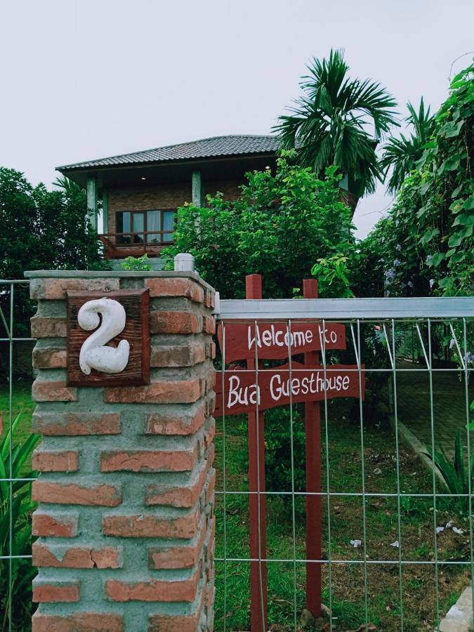 Bua Guest House Medan Exterior photo